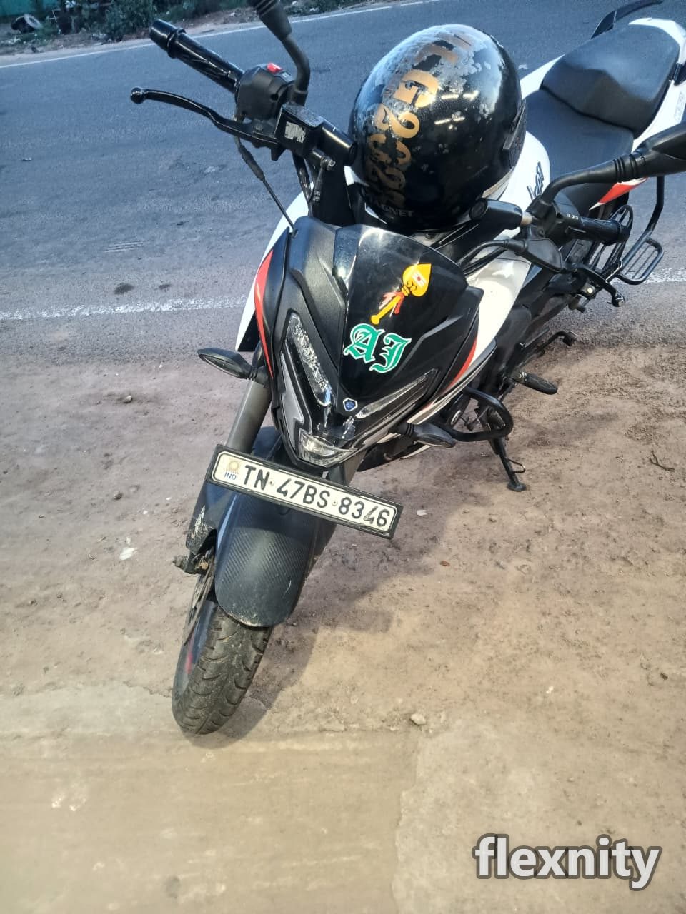 Bajaj pulsar NS 160