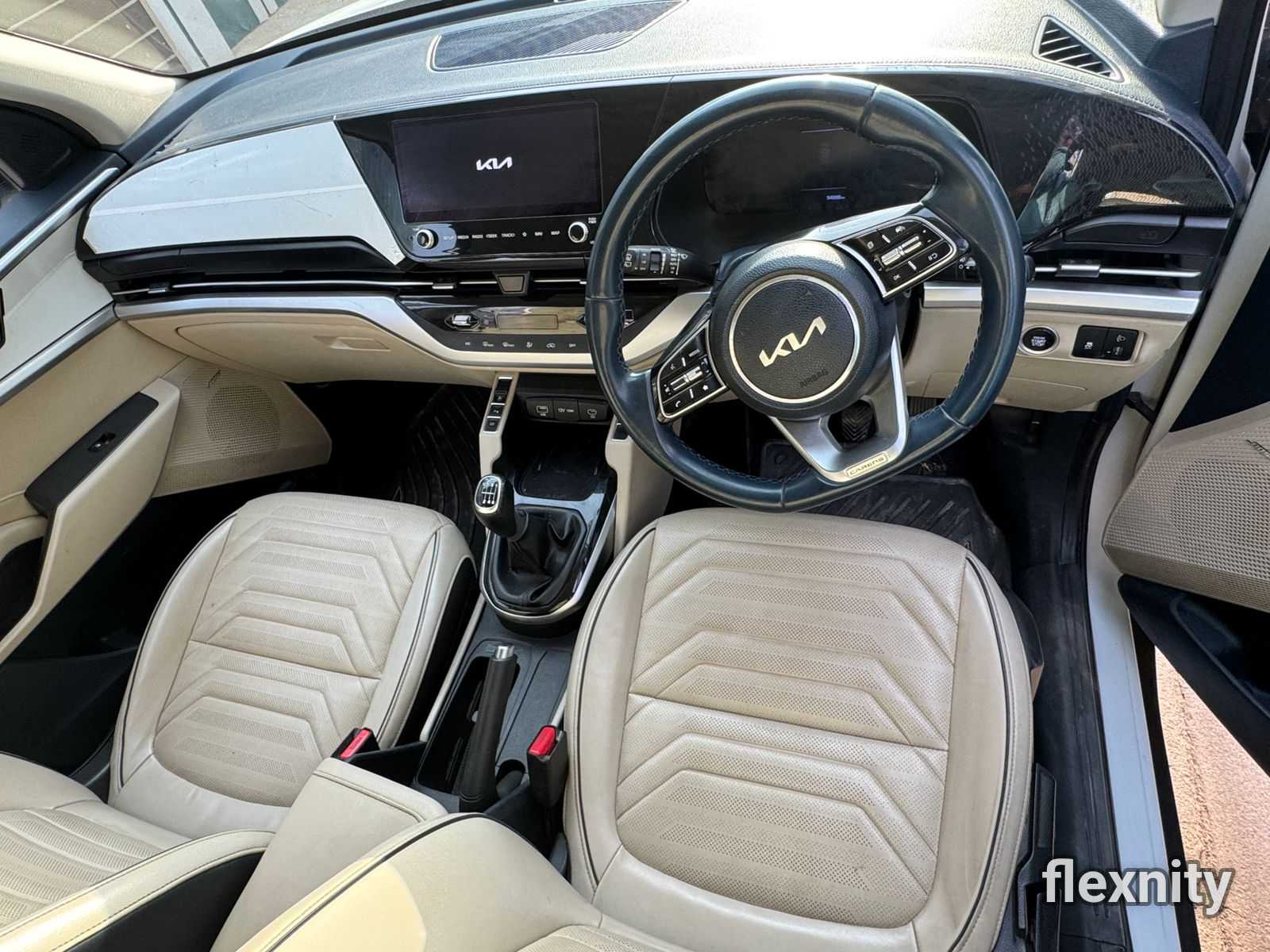 KIA CARENS LUXURYPLUS 2022 model Insurance live (12.80lakh idv)