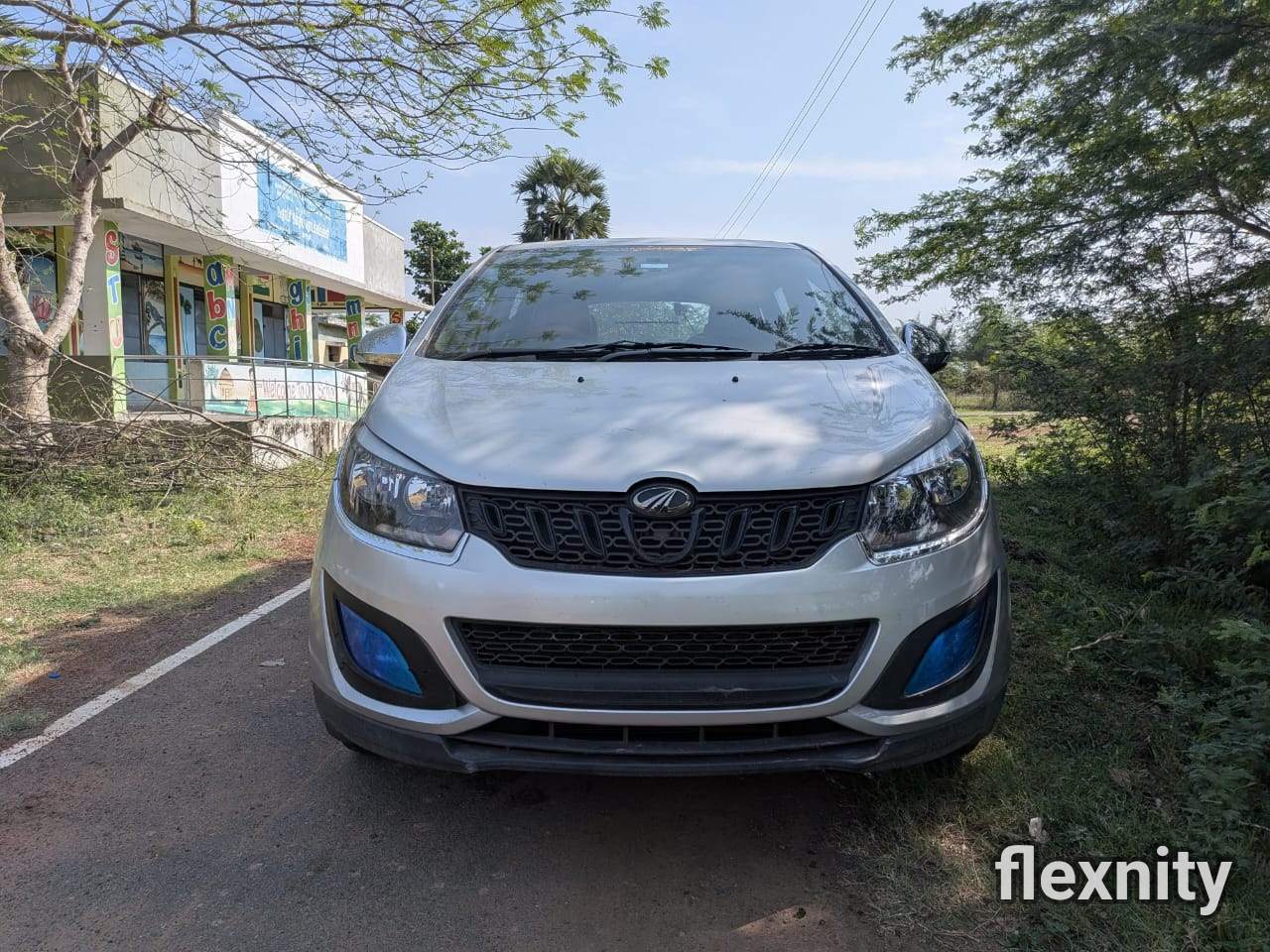 Mahindra  MARRAZO M2 மாடல் 2019   +91 97519 41849